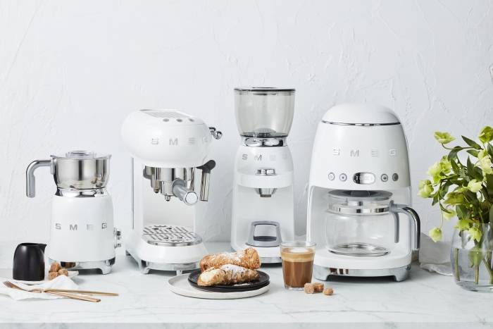 Smeg CGF01 50's Retro Style Coffee Grinder (Black / Cream / Pastel Blue / Pastel Green / Red)